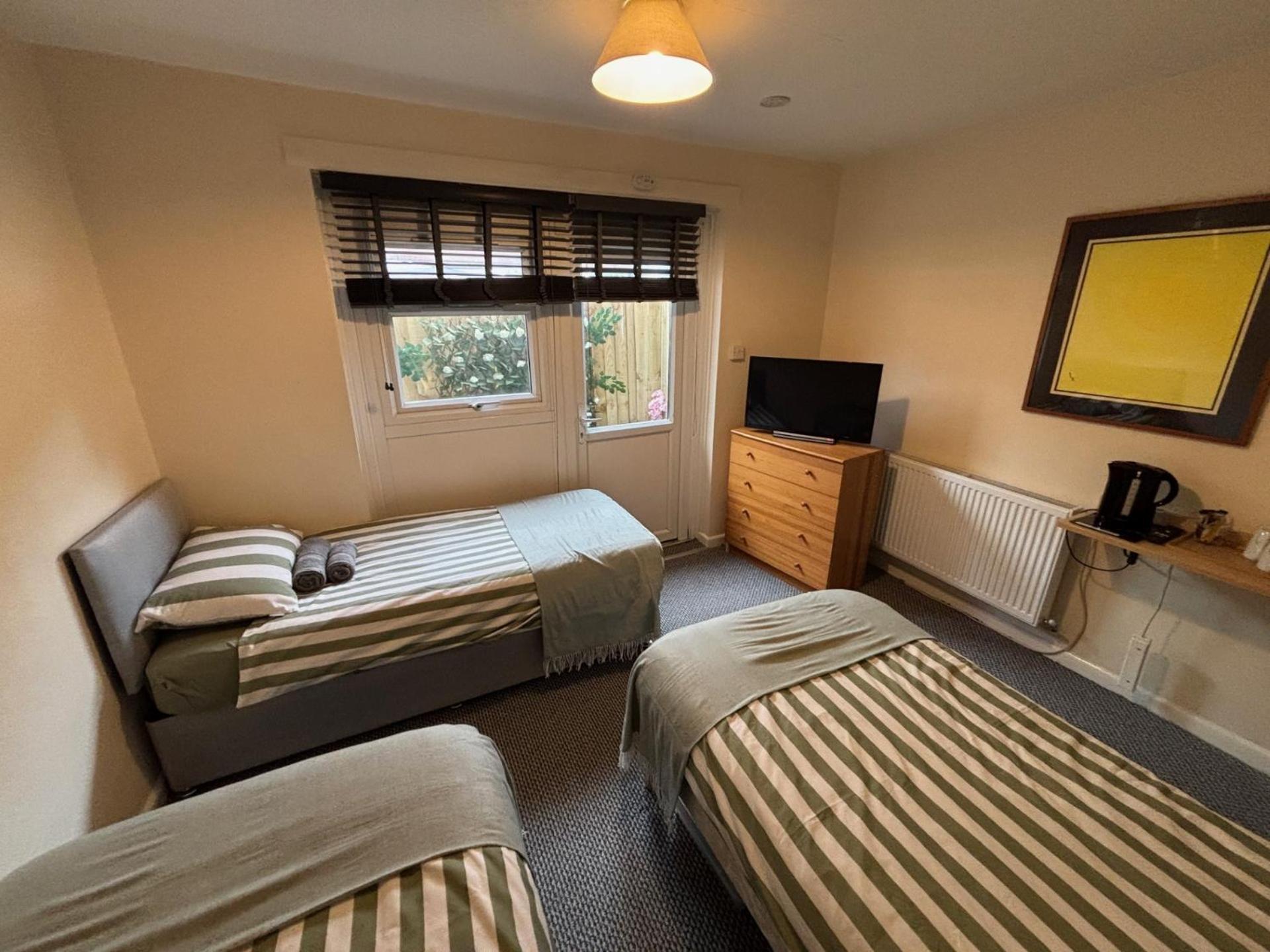 Holbury Bed & Breakfast